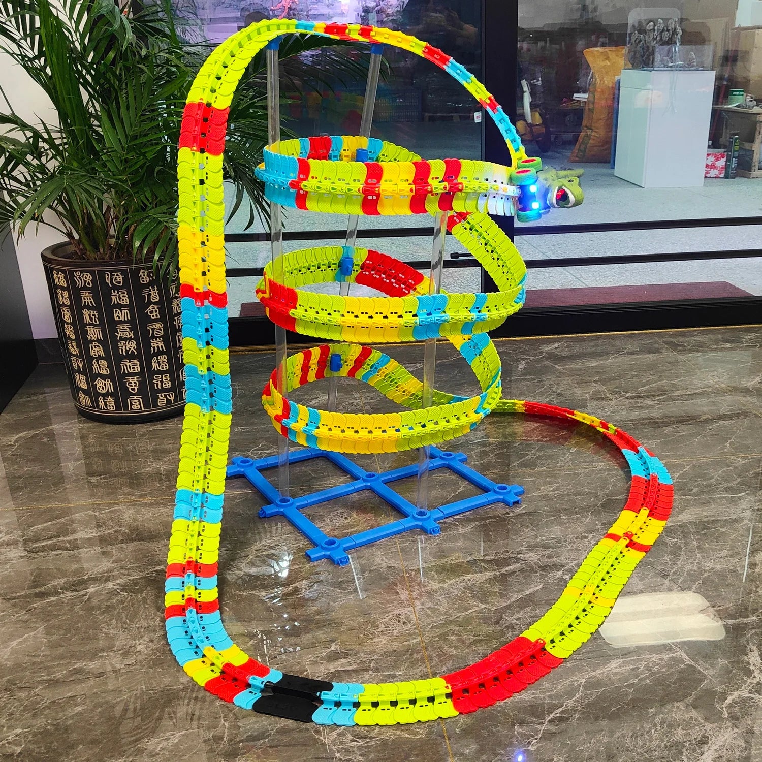 Flexible Track Dinosaur Car Set - 46-101 Pieces Educational Toy - MamaNest
