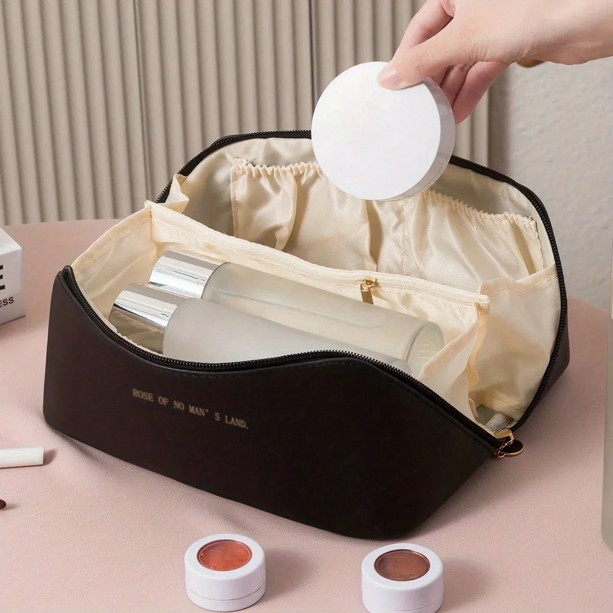 Women Luxury Makeup Organizer Bag Cosmetic Toiletry Kit Case Toiletry Pouch with Zip Lady Storage Box for Cosmetics Toiletries